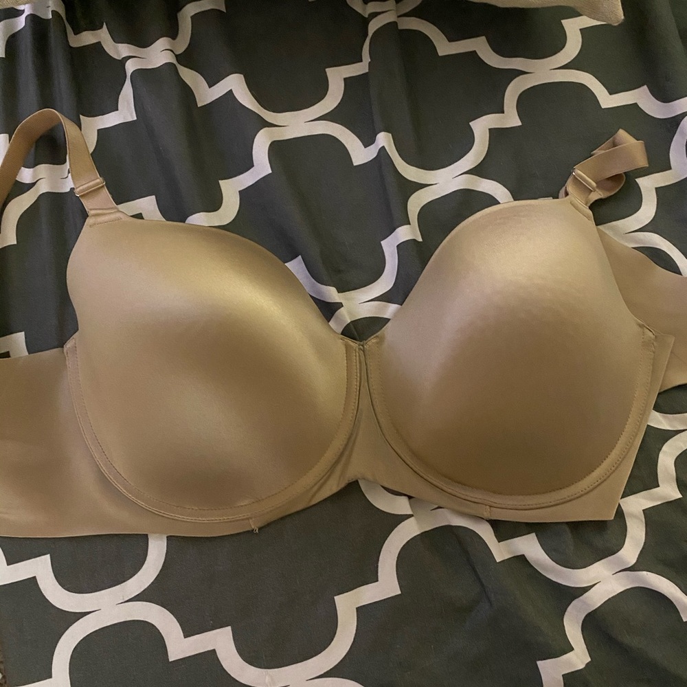 Soma smoothing bra 42DD (42E)